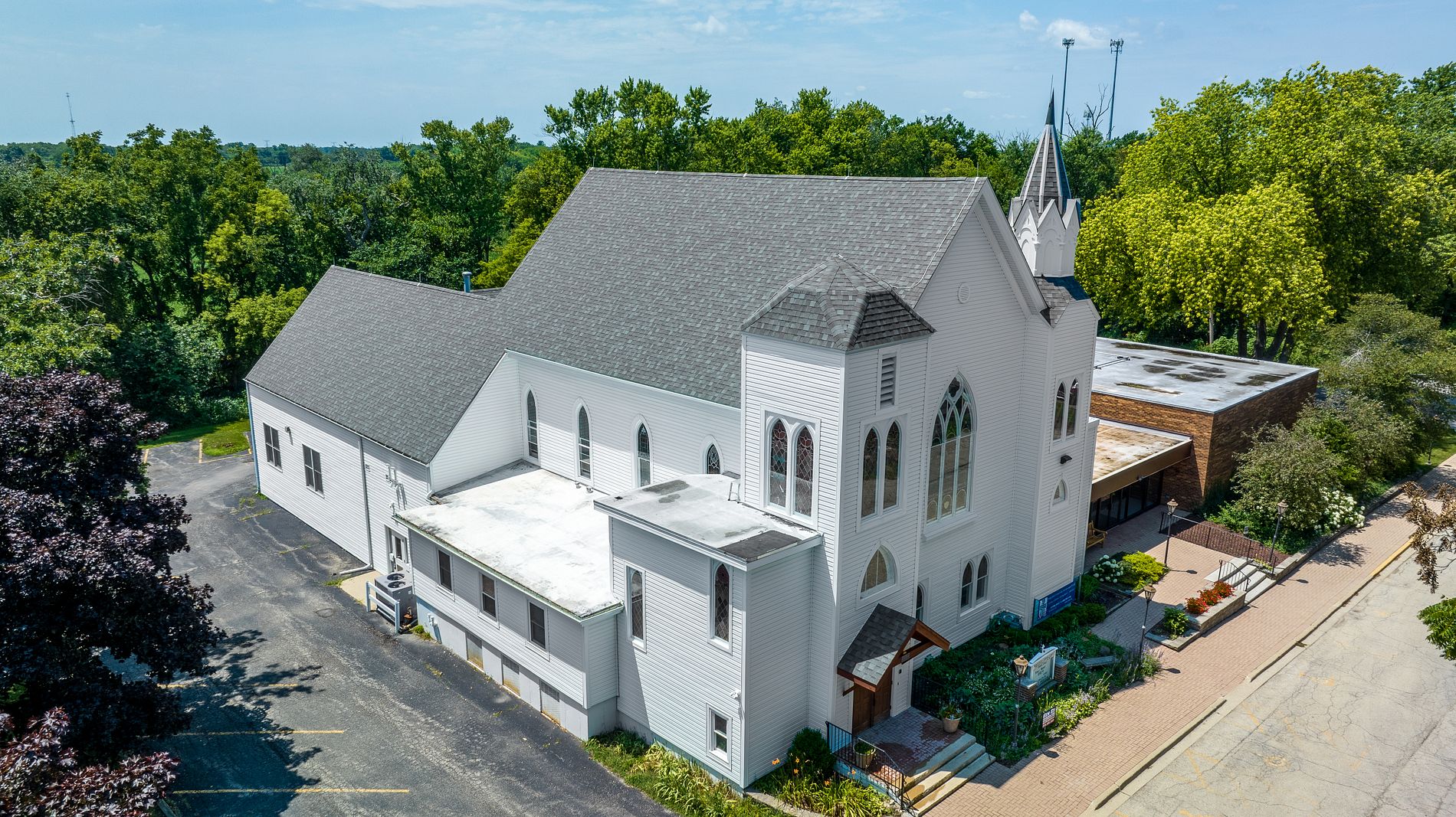 New roof on Church in Crystal Lake, Illinois