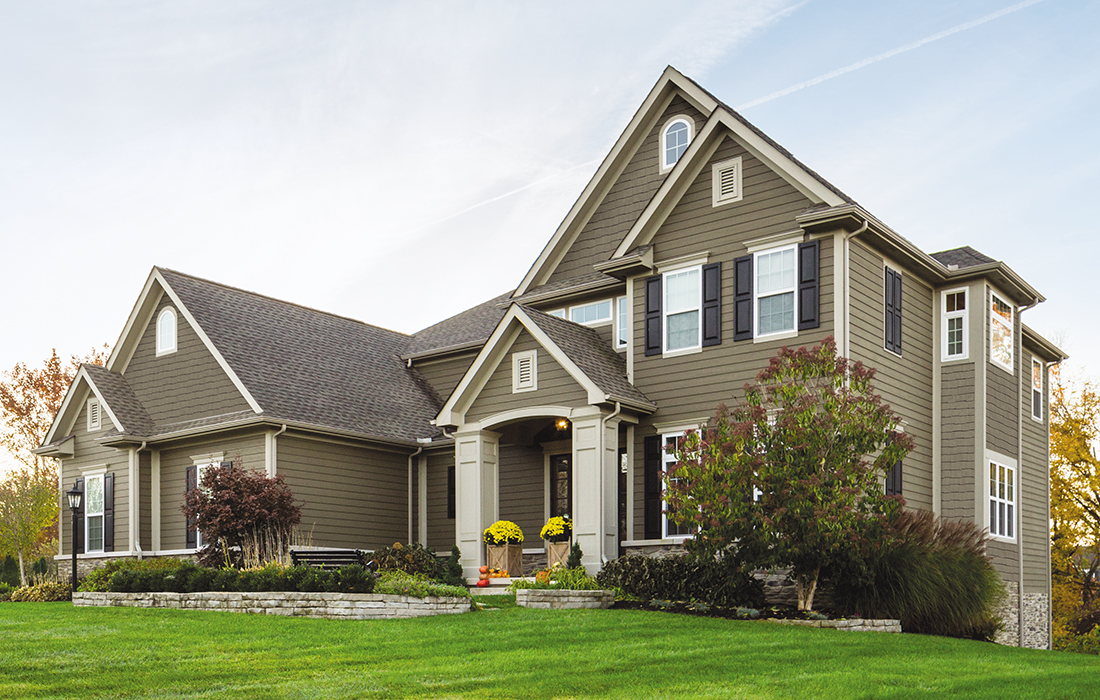 Diamond Kote LP siding in color Dark Midnight installed on home in McHenry